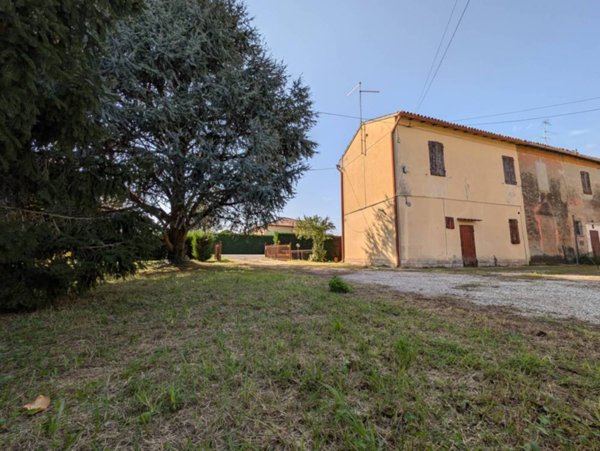casa indipendente in vendita a Ferrara in zona Sant'Egidio / Gaibanella