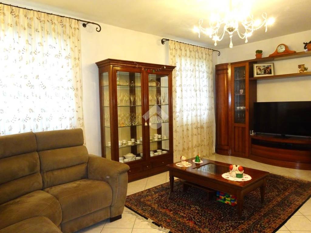 casa indipendente in vendita a Ferrara in zona San Bartolomeo in Bosco