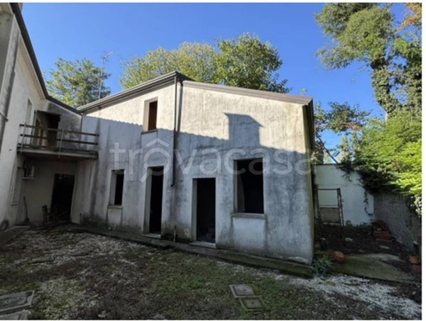 appartamento in vendita a Ferrara in zona Fossanova San Biagio