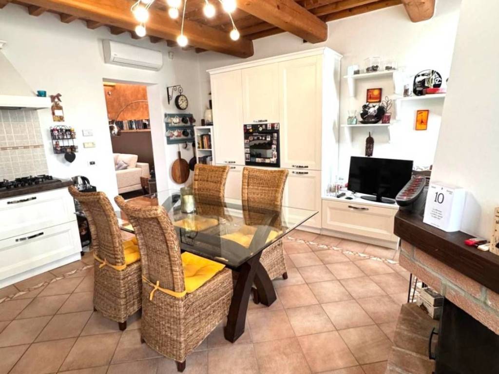 casa indipendente in vendita a Ferrara in zona Marrara