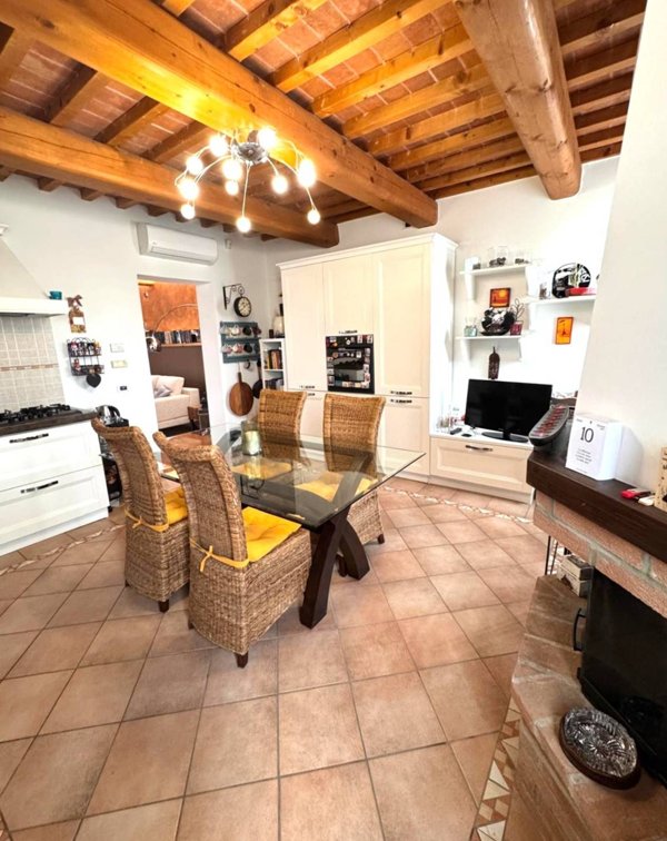 casa indipendente in vendita a Ferrara in zona Marrara