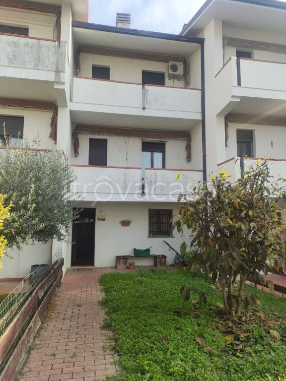 casa indipendente in vendita a Ferrara in zona San Martino