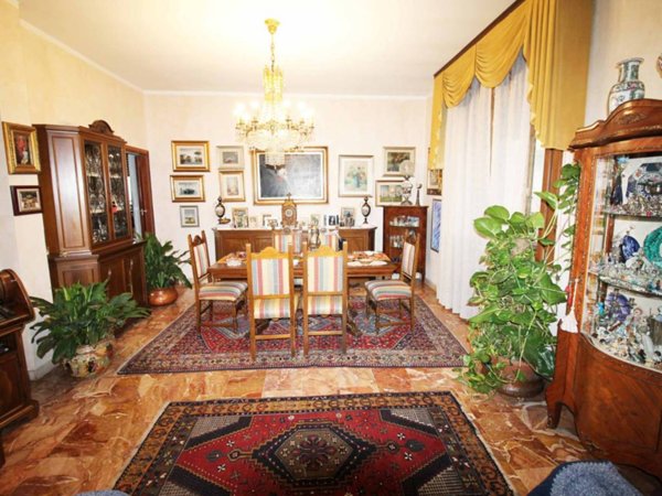 casa indipendente in vendita a Ferrara