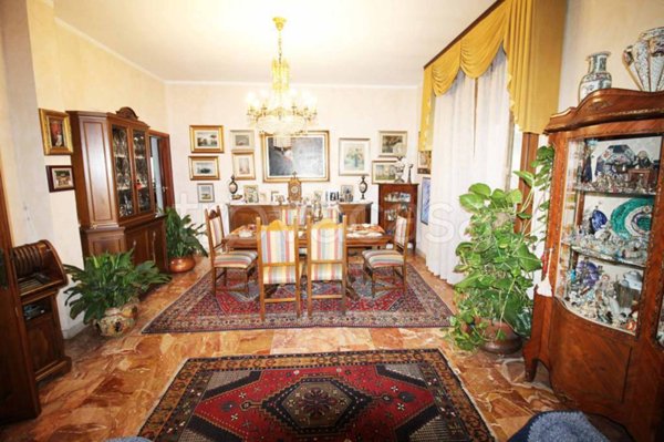 casa indipendente in vendita a Ferrara