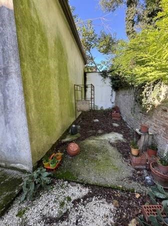 ufficio in vendita a Ferrara