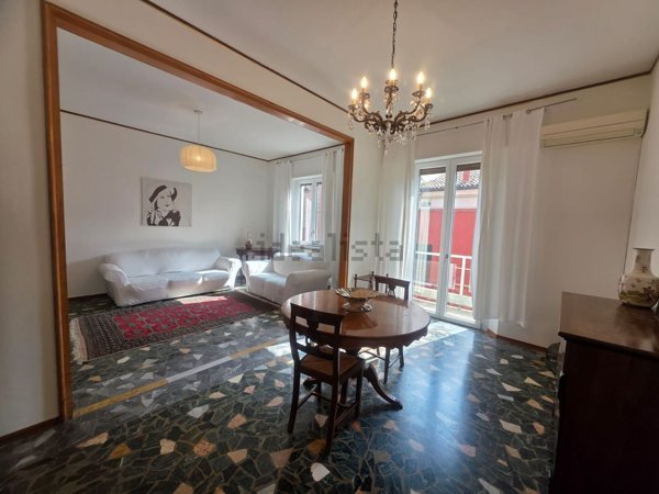 appartamento in vendita a Ferrara in zona Centro Storico