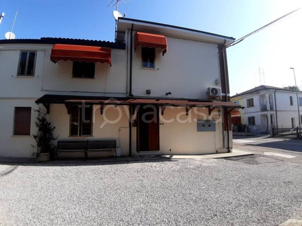 casa indipendente in vendita a Ferrara in zona Porotto / Cassana