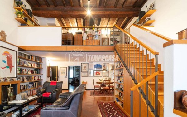 appartamento in vendita a Ferrara in zona Centro Storico