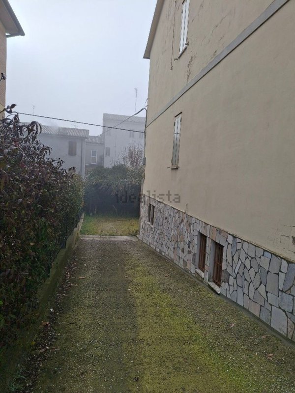 casa indipendente in vendita a Ferrara in zona Porotto / Cassana