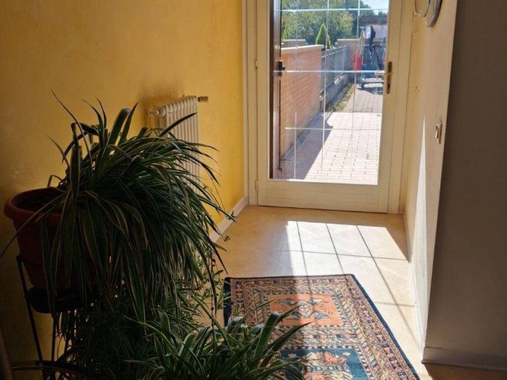 casa indipendente in vendita a Ferrara in zona Centro Storico