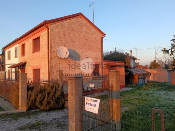casa semindipendente in vendita a Ferrara in zona San Martino