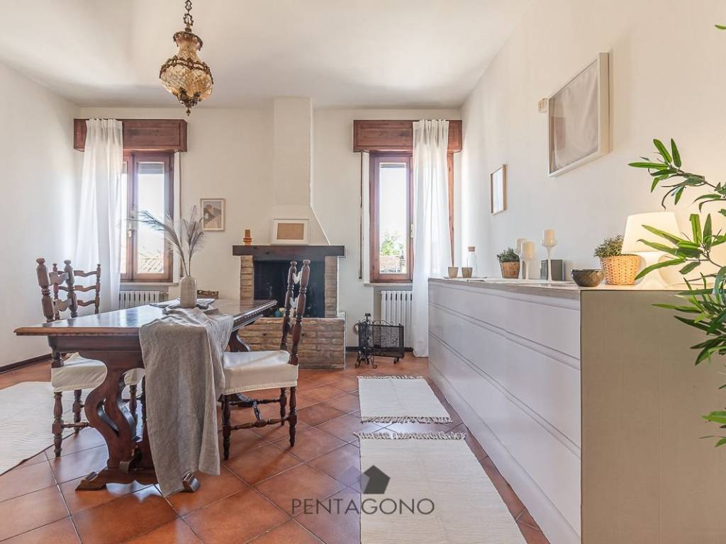 appartamento in vendita a Ferrara in zona Centro Storico