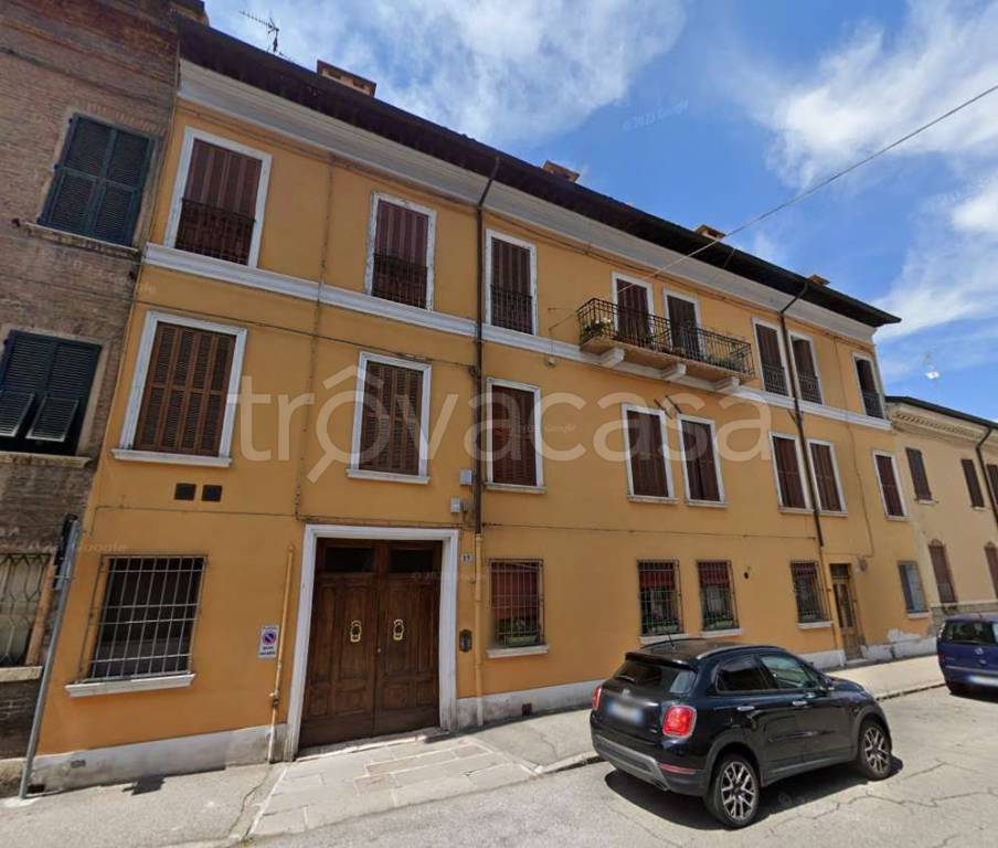 appartamento in vendita a Ferrara in zona Centro Storico
