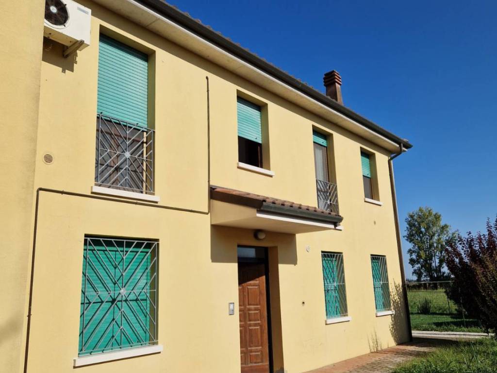 appartamento in vendita a Ferrara in zona Porotto / Cassana