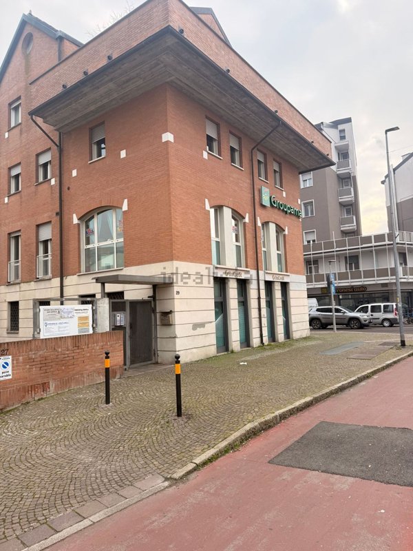 ufficio in vendita a Ferrara