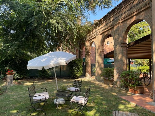 casa indipendente in vendita a Ferrara in zona Sant'Egidio / Gaibanella