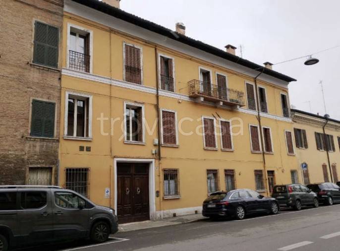 appartamento in vendita a Ferrara in zona Centro Storico