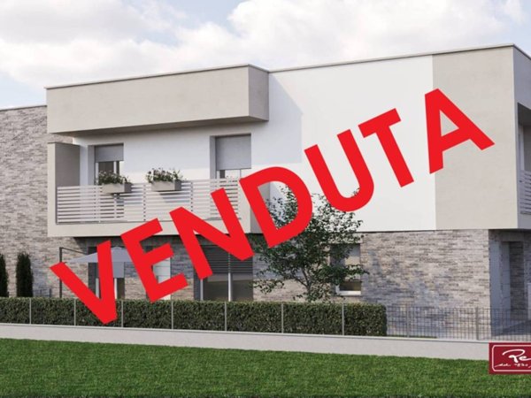 casa indipendente in vendita a Ferrara