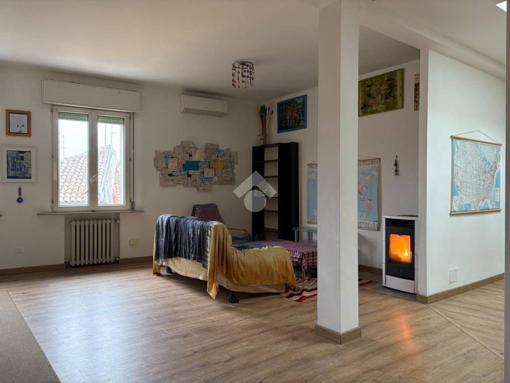 appartamento in vendita a Ferrara in zona Centro Storico