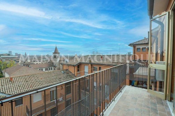 appartamento in vendita a Ferrara in zona Centro Storico