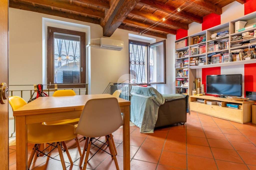 appartamento in vendita a Ferrara in zona Centro Storico