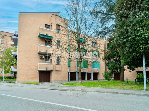 appartamento in vendita a Ferrara in zona Centro Storico