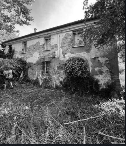 casa indipendente in vendita a Ferrara in zona Contrapò