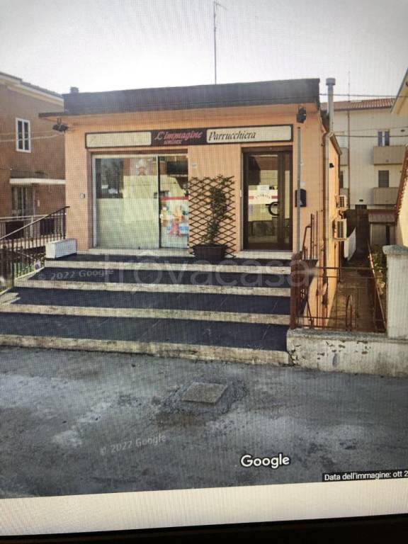 negozio in vendita a Ferrara