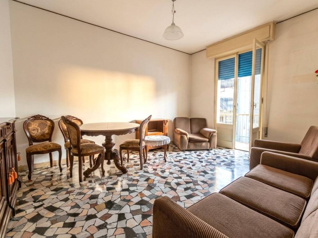 appartamento in vendita a Ferrara in zona Centro Storico