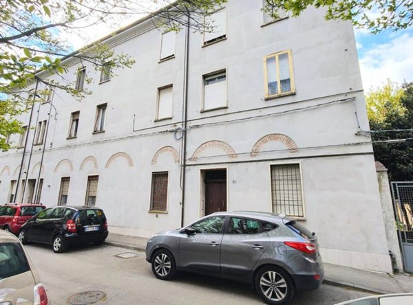 appartamento in vendita a Ferrara in zona Centro Storico