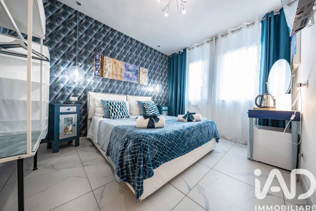 negozio in vendita a Ferrara