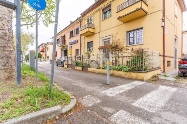 casa indipendente in vendita a Ferrara in zona Centro Storico