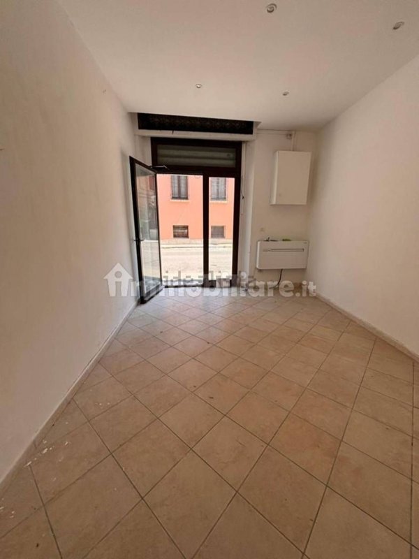 negozio in vendita a Ferrara in zona Centro Storico