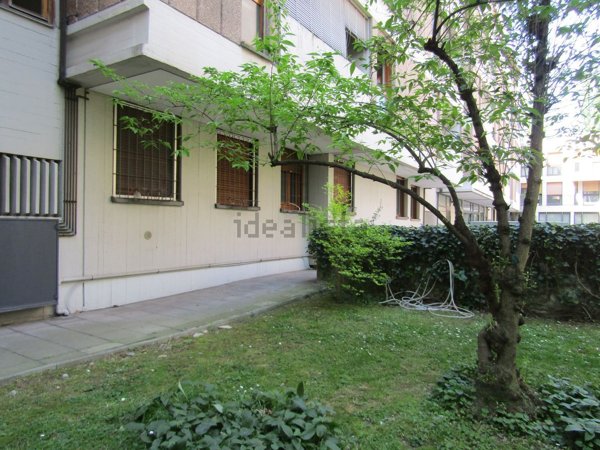 appartamento in vendita a Ferrara in zona Centro Storico