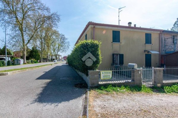 appartamento in vendita a Ferrara in zona San Martino