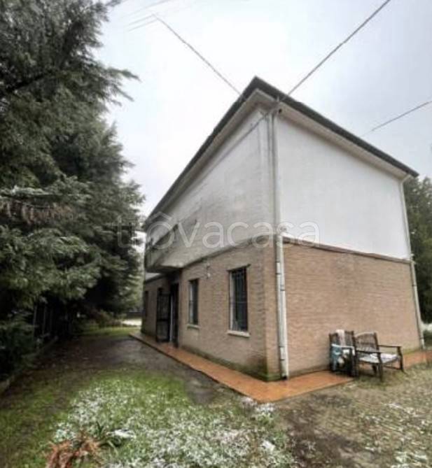 casa indipendente in vendita a Ferrara in zona San Martino