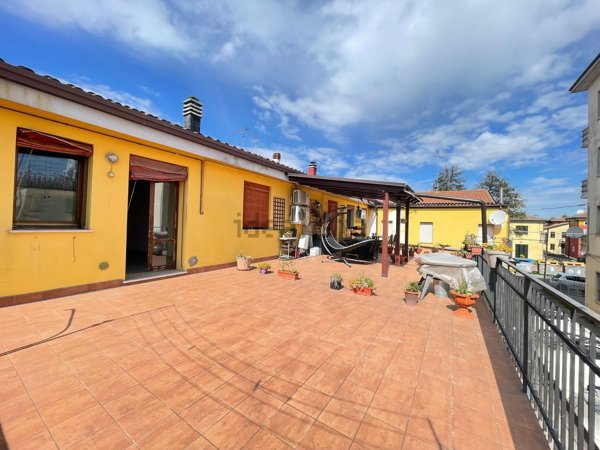 appartamento in vendita a Ferrara in zona Centro Storico