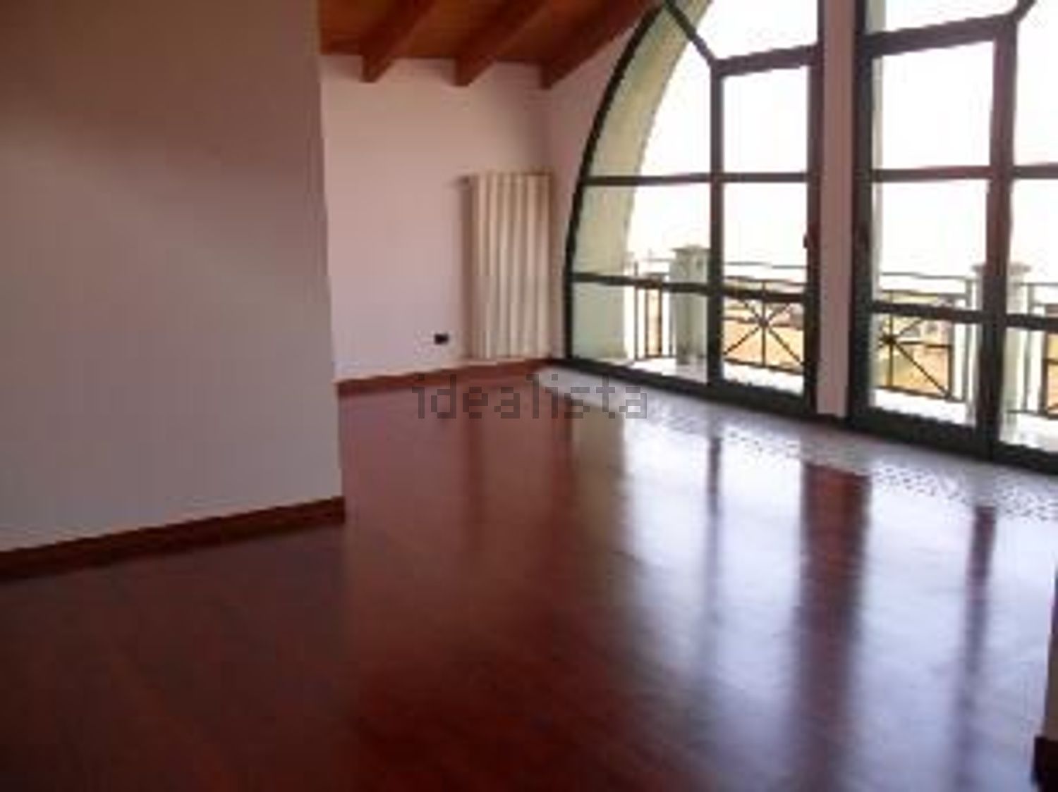 appartamento in vendita a Ferrara in zona Centro Storico