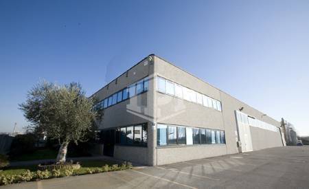intera palazzina in vendita a Ferrara in zona Porotto / Cassana