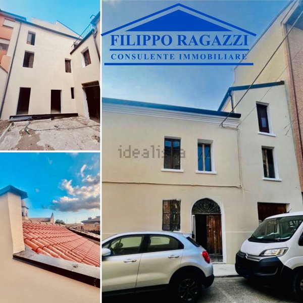 casa indipendente in vendita a Ferrara in zona Centro Storico