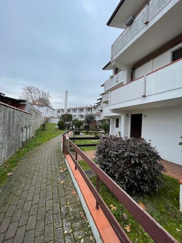 casa indipendente in vendita a Ferrara in zona San Martino