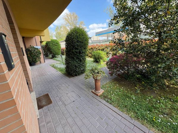 ufficio in vendita a Ferrara