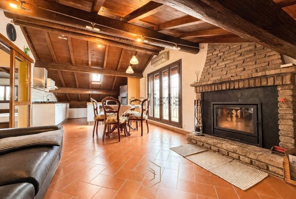 appartamento in vendita a Ferrara in zona Centro Storico