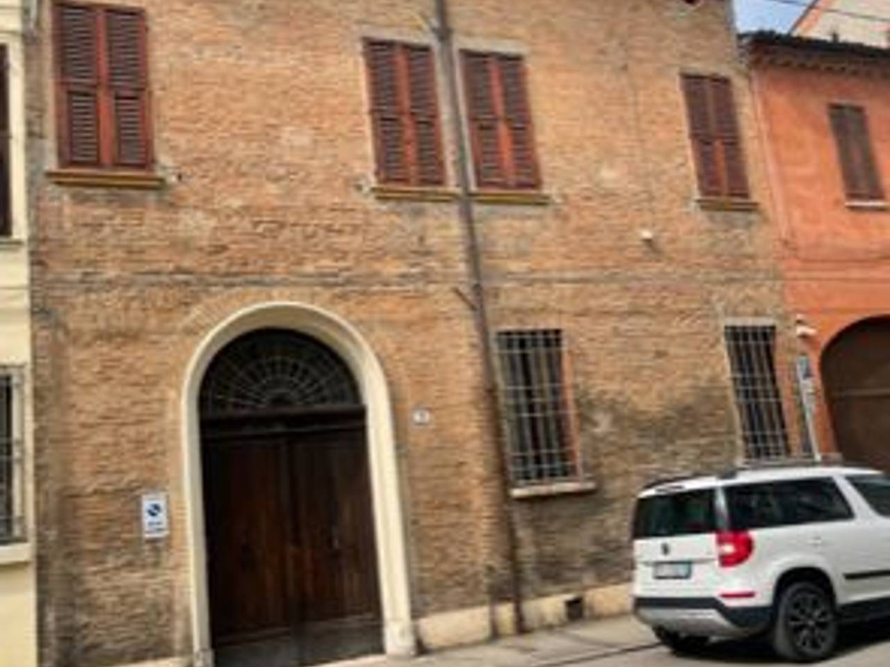 appartamento in vendita a Ferrara in zona Centro Storico