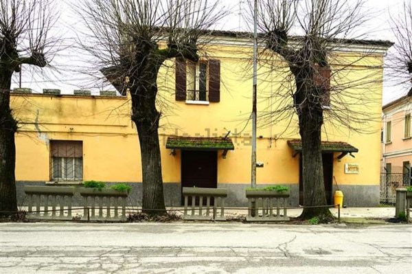 appartamento in vendita a Ferrara in zona Centro Storico