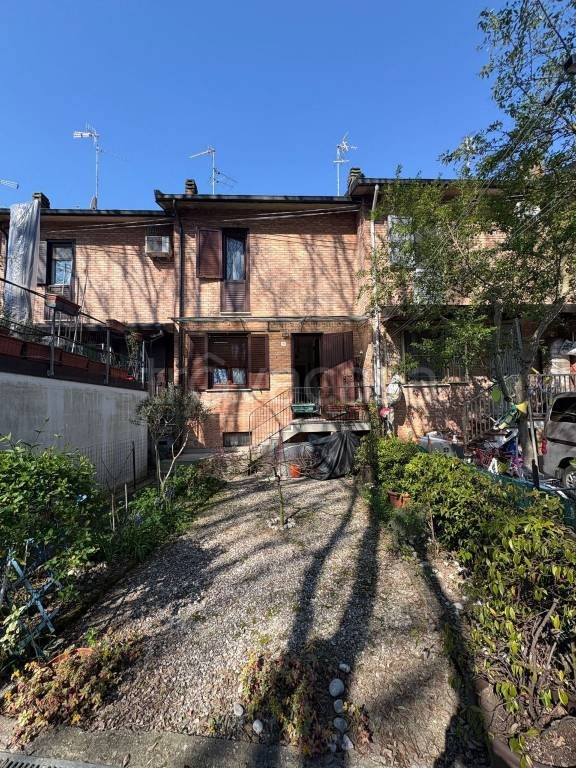 casa indipendente in vendita a Ferrara in zona Pontelagoscuro