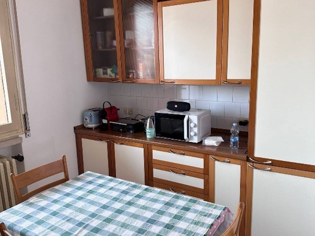 appartamento in vendita a Ferrara in zona Quartiere Giardino / Acquedotto