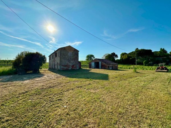 casa indipendente in vendita a Ferrara in zona Boara
