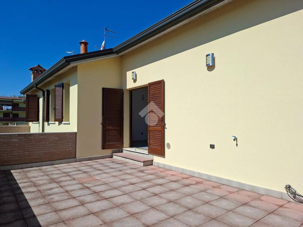 appartamento in vendita a Ferrara in zona Doro