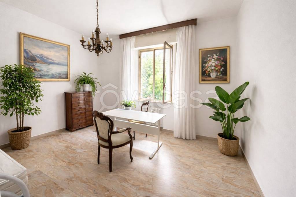 appartamento in vendita a Ferrara in zona Quartiere Giardino / Acquedotto